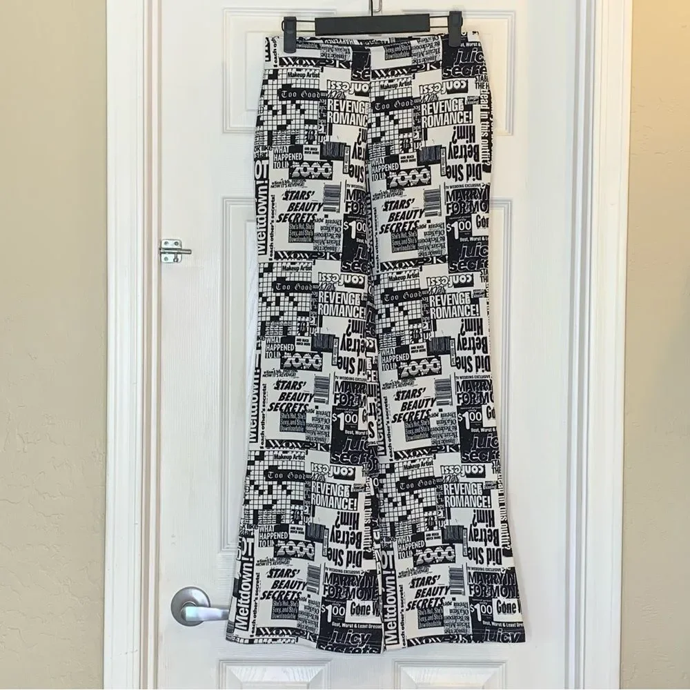 Urban Outfitters DALILA LOW RISE FLARE PANT Newspaper Crossword Print Size S - Picture 11 of 12